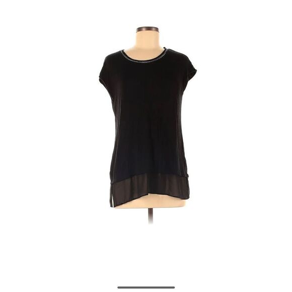 Rose & olive black top with silver. Chain detail along the entire collar sheer t - Picture 15 of 16